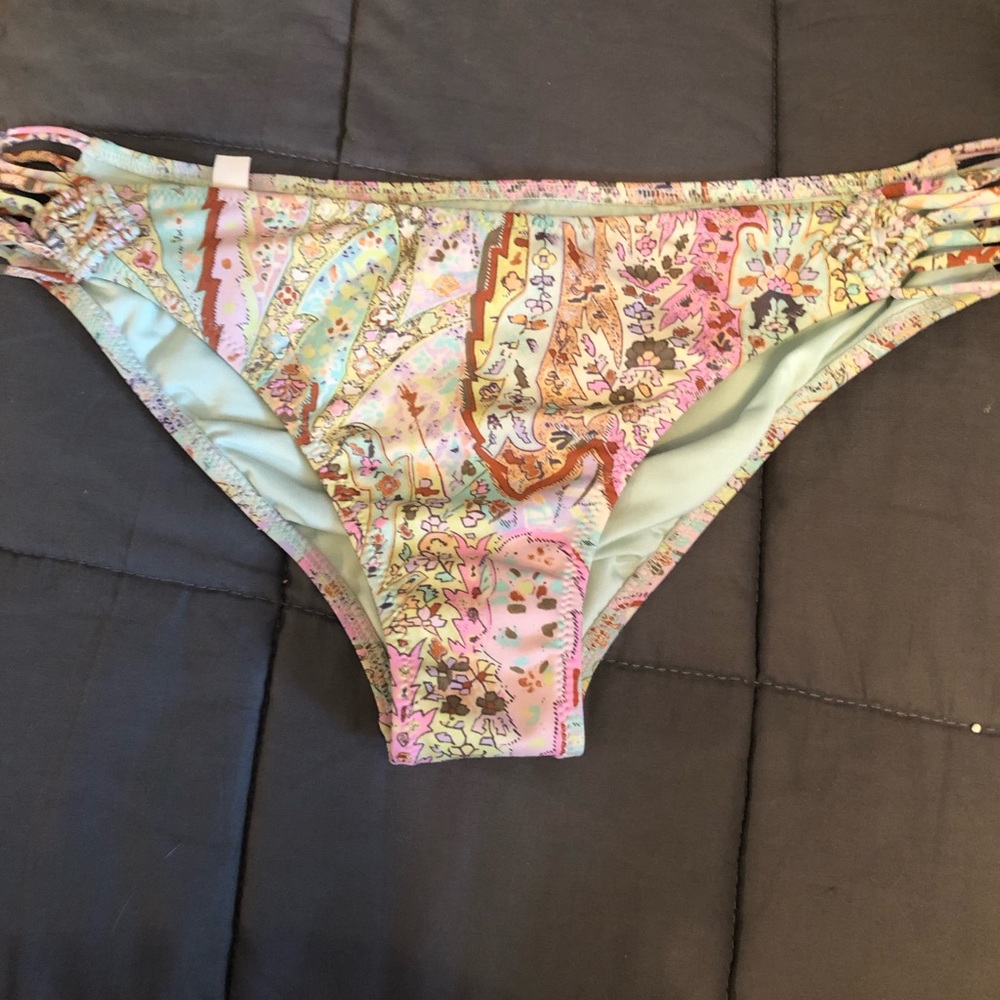 Victoria Secret bikini bottoms!